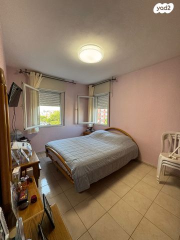 דירה, חטיבת כרמלי 42, נווה פז, חיפה