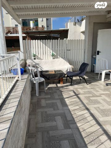 גג/ פנטהאוז, אהרון לובלין 3, גני אביב, לוד