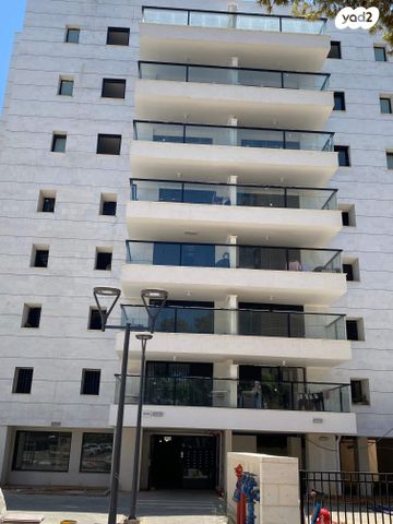 דירה, השומרון 10, רמת הנשיא, בת ים