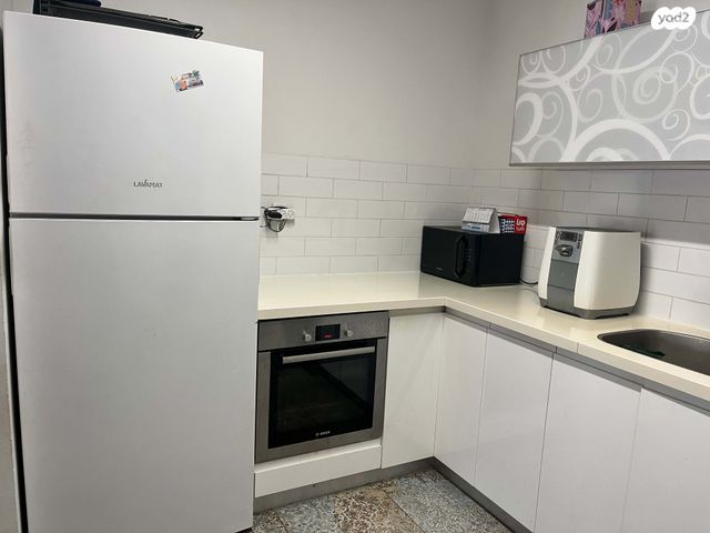 דירה, הר הצופים 27, רחובות ההולנדית, רחובות