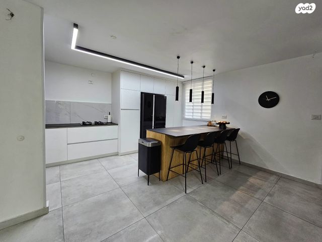 דירה, אריה בן אליעזר 14, רובע ד', אשדוד