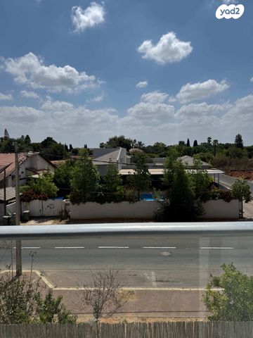 דירה, שאול המלך 11, רסקו ג', הוד השרון