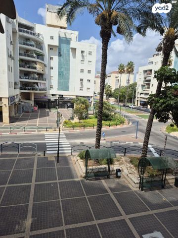 דירה, שדרות דוד המלך 513, גני רבין, אור עקיבא