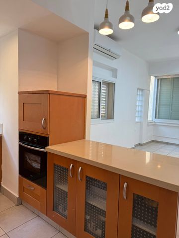 סמטת אלימלך 12