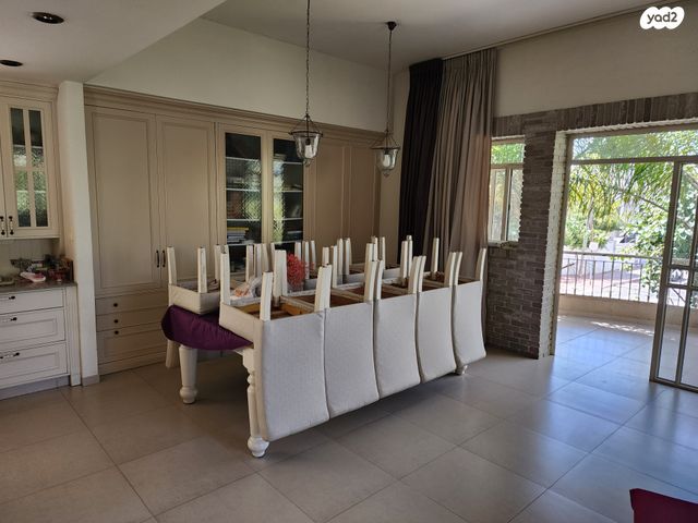 בית פרטי/ קוטג', שדרות רוטשילד 70, רח' הנשיא צפון, חדרה