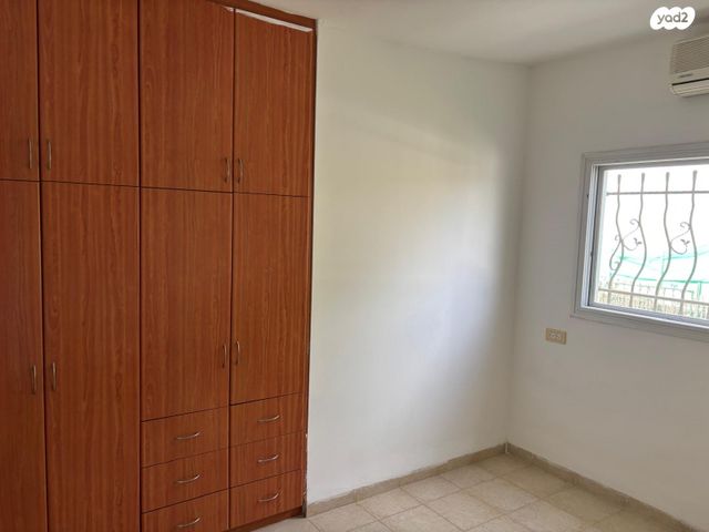 בית פרטי/ קוטג', חנה סנש 20, שיכון ג', קרית שמונה