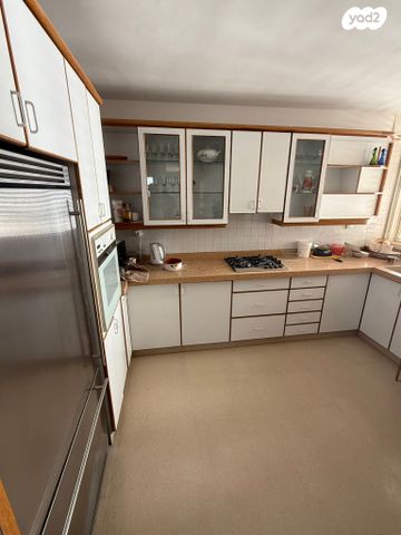 גג/ פנטהאוז, מצפה 4, שכונת הראשונים, רמת גן