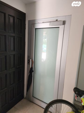 בית פרטי/ קוטג', שדרות רוטשילד 70, רח' הנשיא צפון, חדרה