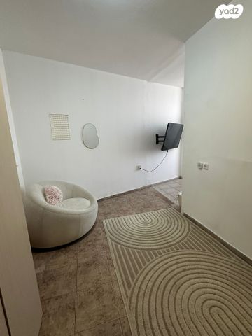 דירה, חיים נחמן ביאליק 143, שכונה א', באר שבע