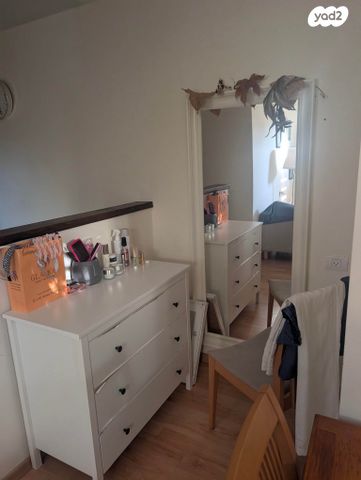 מרתף/ פרטר, הדליות 26, רמת פולג, נתניה