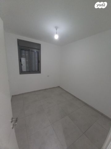 דירה, לח"י 4, שאר העיר, בני ברק