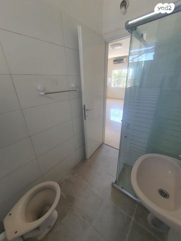 דירה, וייצמן 25, עמידר, בת ים