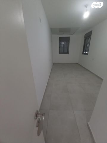 דירה, לח"י 4, שאר העיר, בני ברק