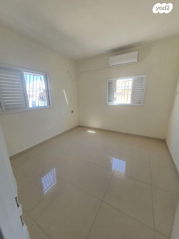 דירה, וייצמן 25, עמידר, בת ים