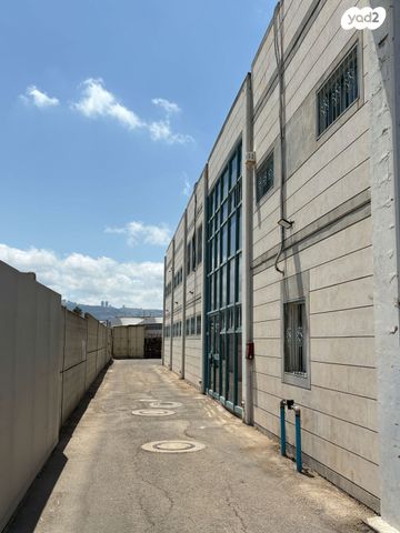 מבני תעשיה, המעפילים 21, אזור תעשיה קרית אתא, קרית אתא