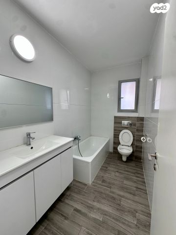 דירה, אבנר חי שאקי, גילה, ירושלים