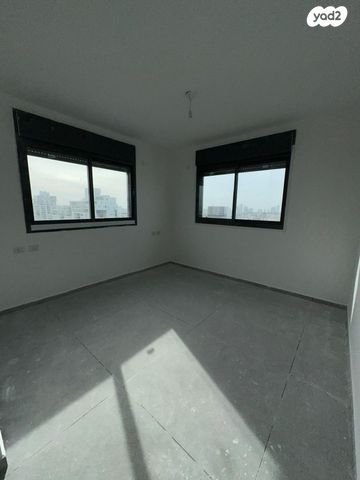 דירה, דגניה, קרית אילון, חולון