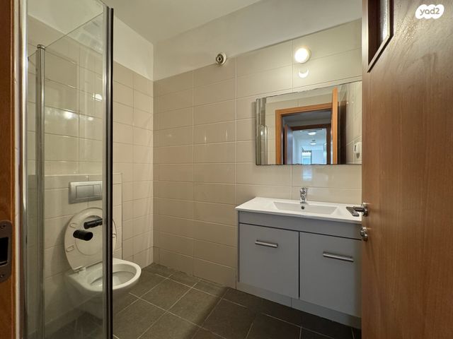 דירה, כנפי נשרים 18, קרית בורוכוב, רמת גן