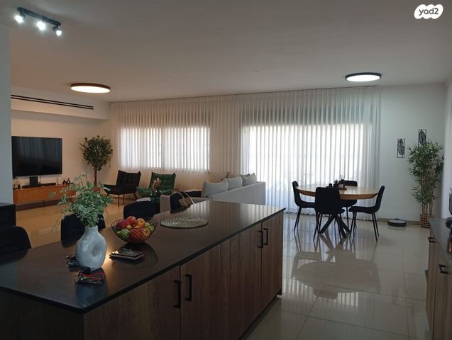 גג/ פנטהאוז, דרום עפולה, עפולה