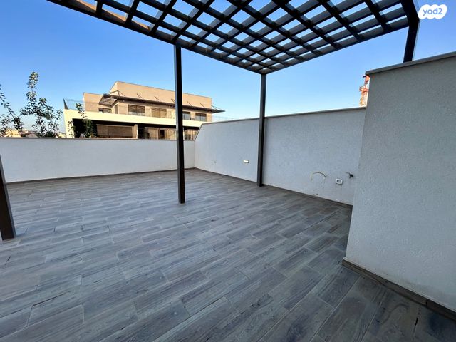 יהודה הימית 25