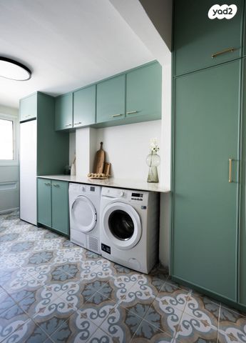 דירה, שמחה הולצברג, פסגת זאב, ירושלים