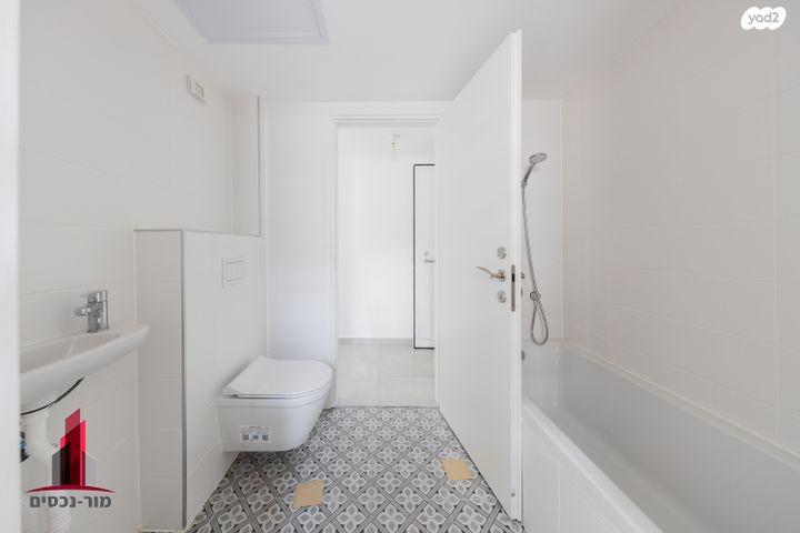 דירה, קרן קיימת לישראל, בורוכוב, גבעתיים