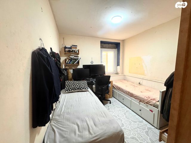 דירה, רחבת גדעון בן יואש, מלכי ישראל, קרית גת