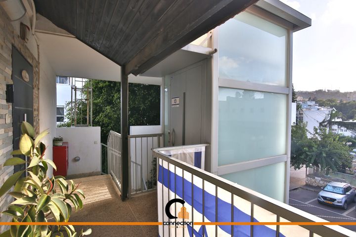 דופלקס, חסידי אומות העולם 10, חיפה