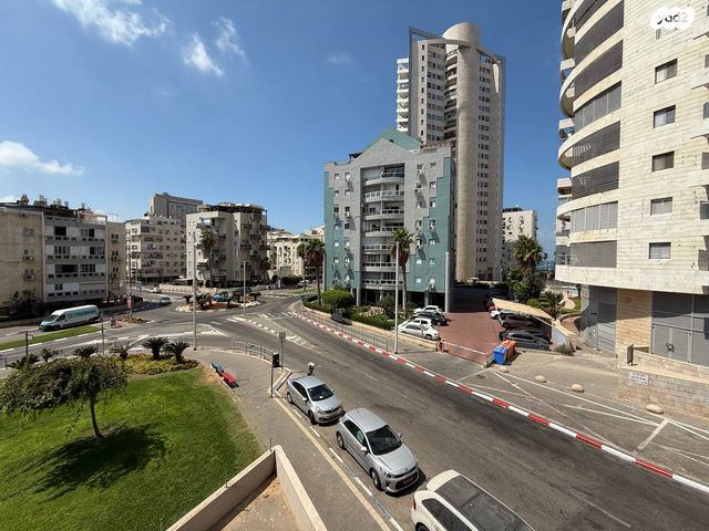 דירה, מסריק, עצמאות יוספטל, בת ים