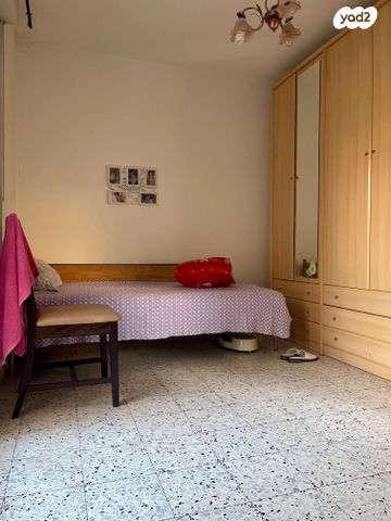 דירה, שדרות משה דיין, פסגת זאב, ירושלים