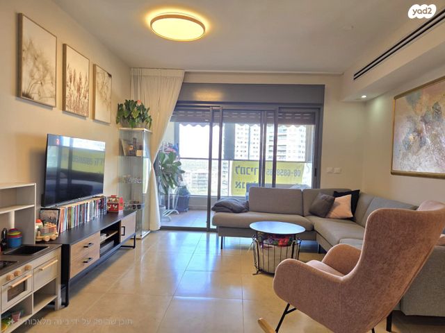 דירה, שדרות אבני החושן, כרמי גת, קרית גת