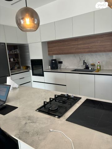 גג/ פנטהאוז, שאנין, עיר היין, אשקלון