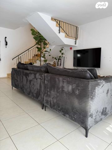 דו משפחתי, יקינטון, נוף הדר, כפר יונה