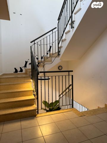 דו משפחתי, יקינטון, נוף הדר, כפר יונה