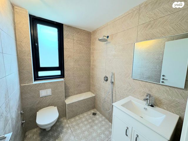 דירה, אחדות העבודה, בורוכוב, גבעתיים