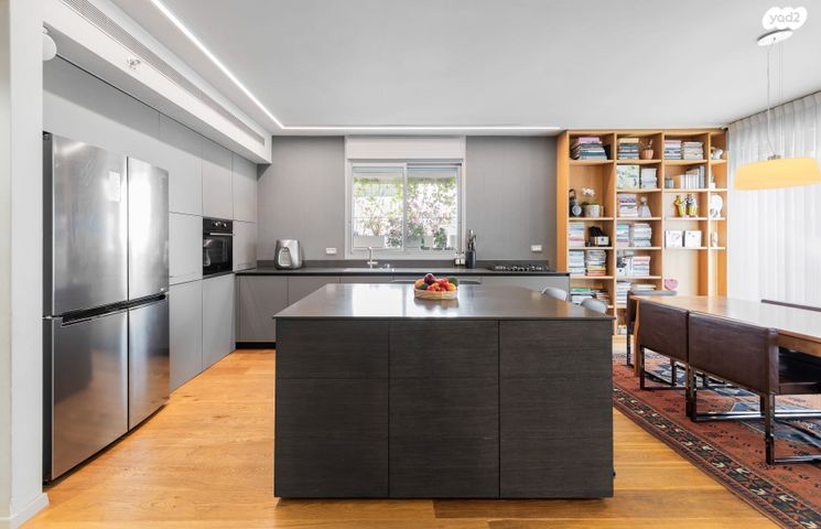 גג/ פנטהאוז, קרית שרת, רעננה