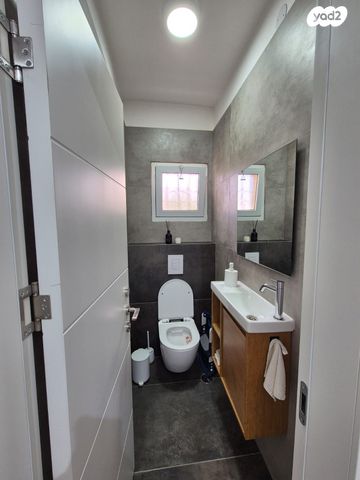 דירת גן, המלכים, נווה מנחם, באר שבע