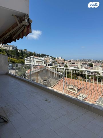 דירה, יקינטון, אחוזה, חיפה