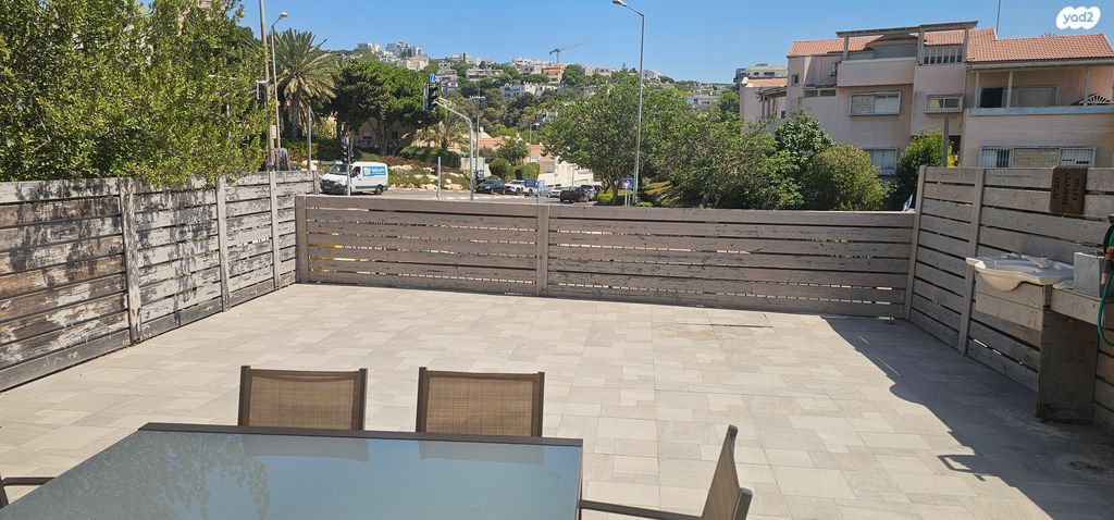 דירת גן, ראול ולנברג, רמת אשכול, חיפה