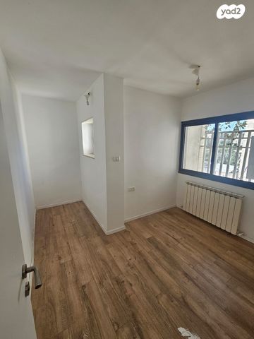 דירה, פסח חברוני, קרית היובל, ירושלים