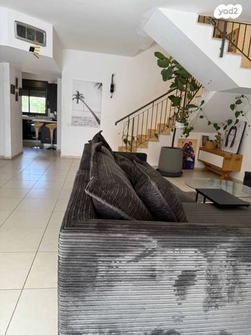 דו משפחתי, יקינטון, נוף הדר, כפר יונה