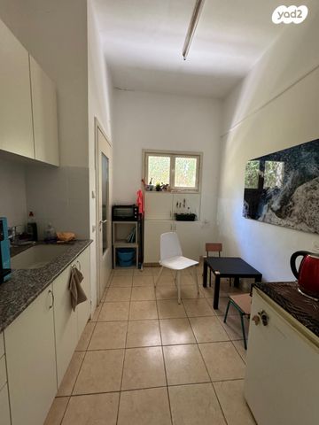 דירה, יוסף, הדר מרכז, חיפה