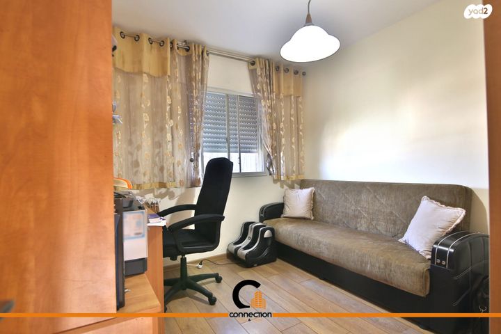 דופלקס, חסידי אומות העולם 10, חיפה