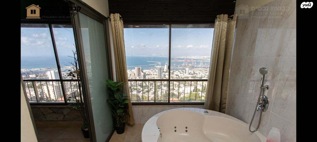 דירה, הנרייטה סולד, כרמל מרכזי - שד' קיש, חיפה