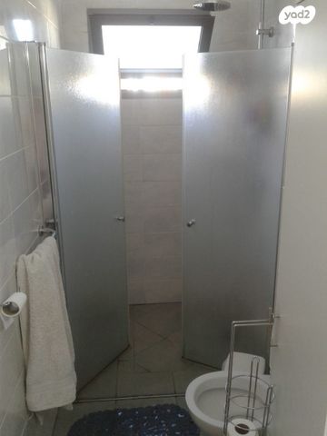 דירה, קרית שרת מערב, חולון