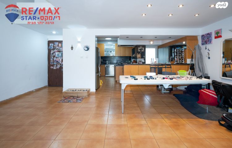 דירה, הפרדס 8, הדר, רמת השרון