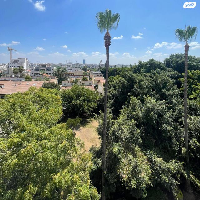 דירה, קרית הפרחים - 2005, רעננה