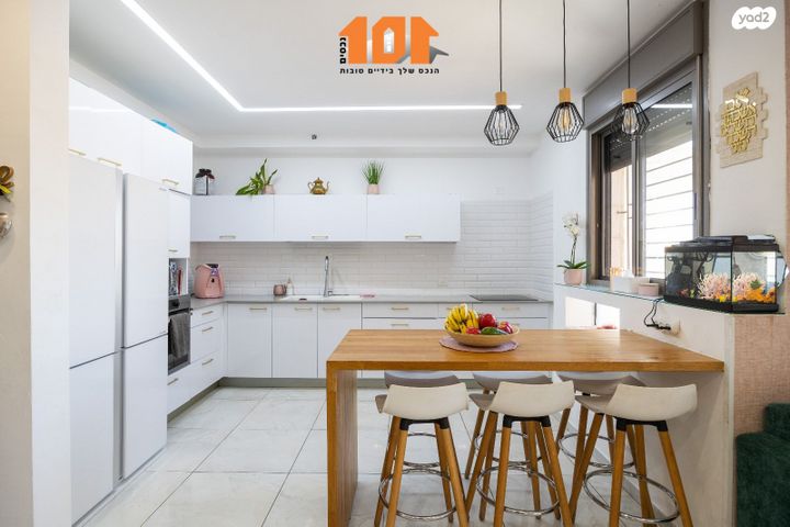 דירה, עמנואל זיסמן, ירושלים