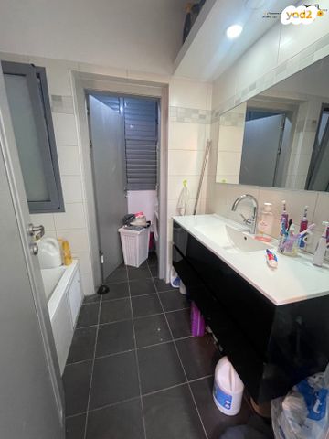 דירה, קרית האמנים, מצליח, רמלה