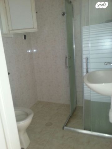 דירה, משה חיים שפירא 29, קרית שמואל, חיפה